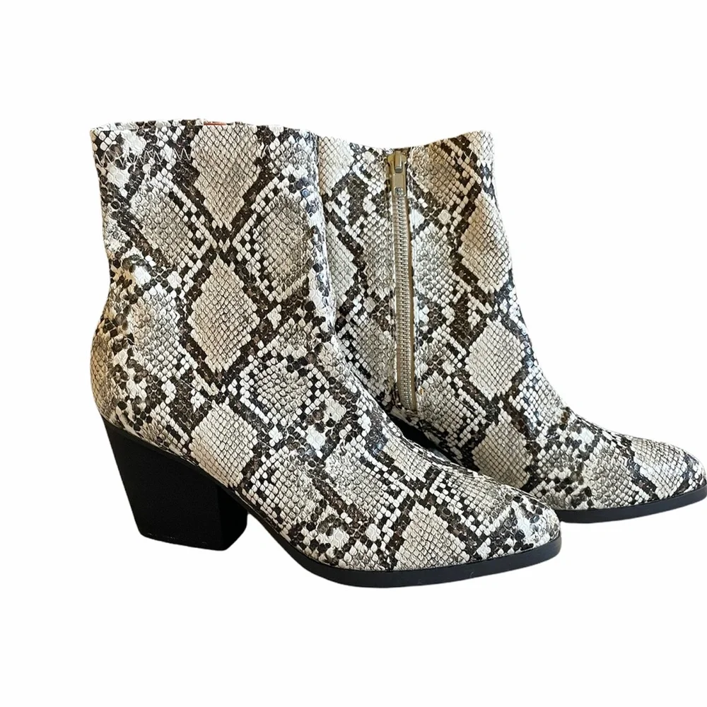NEW French Connection SNAKE PRINT ZIP ANKLE BOOTS